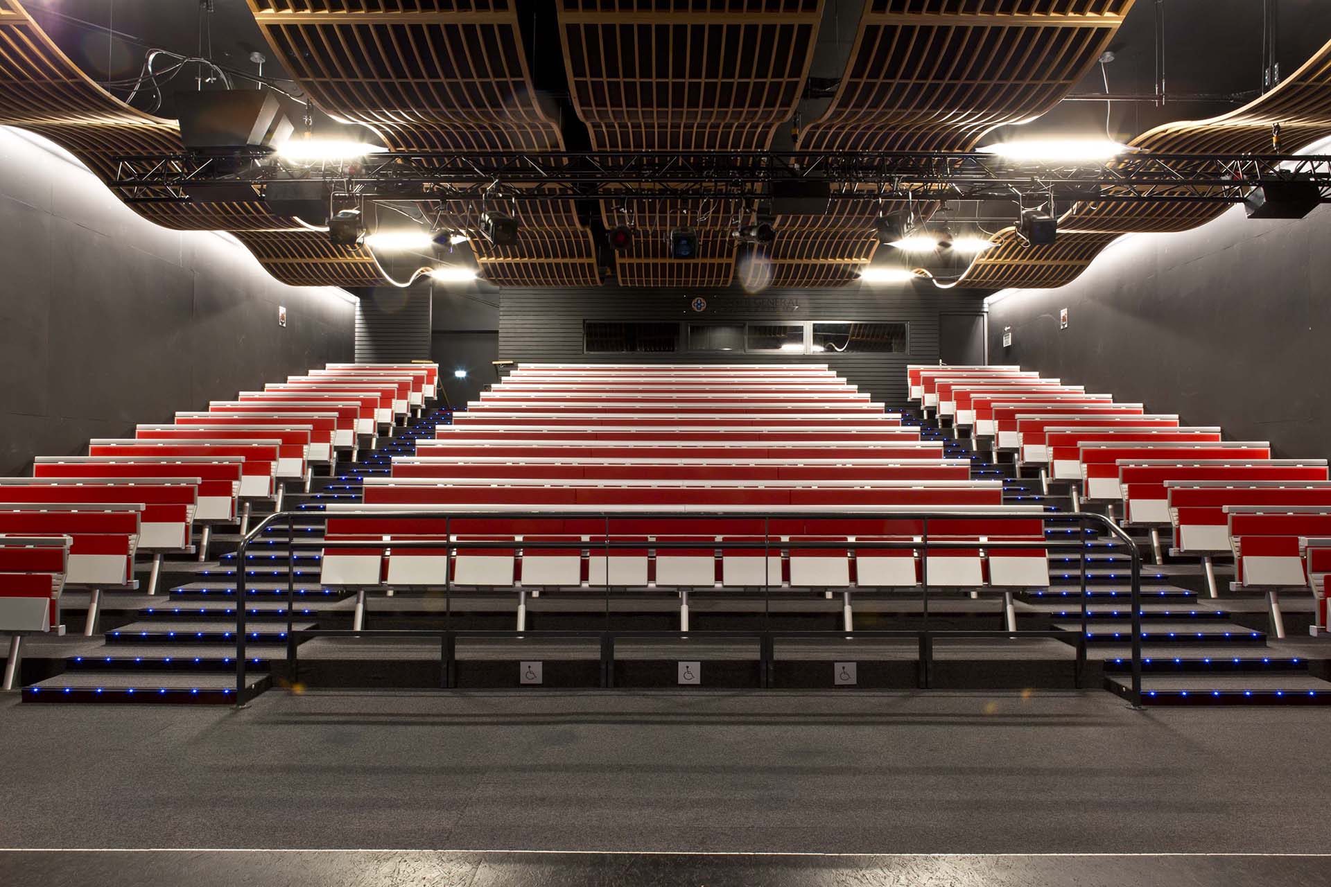 Salle Laure Ecard